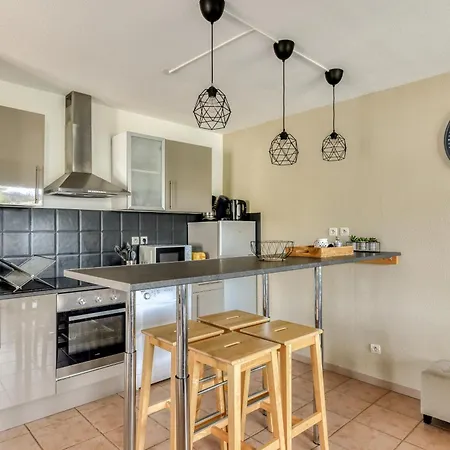 Apartment L'ecrin Jardin Des Remparts - Parking Prive - Terrasse *