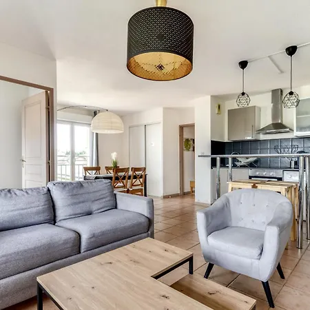 Διαμέρισμα L'ecrin Jardin Des Remparts - Parking Prive - Terrasse *