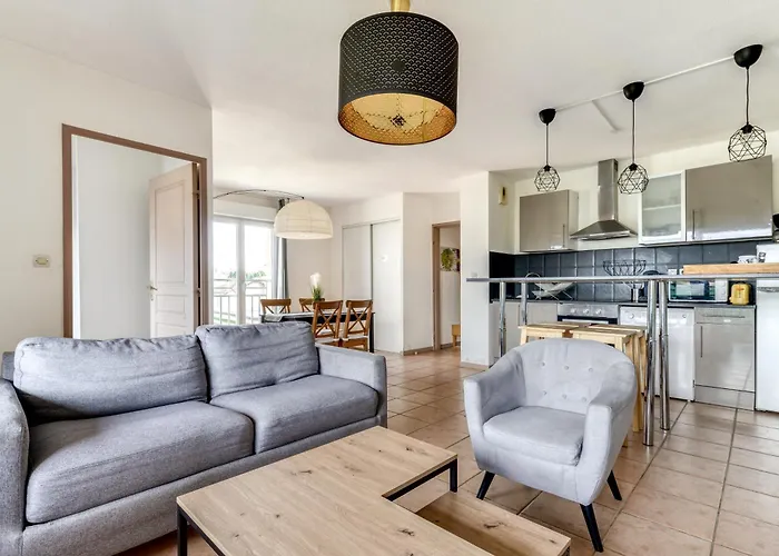 Apartman L'ecrin Jardin Des Remparts - Parking Prive - Terrasse *